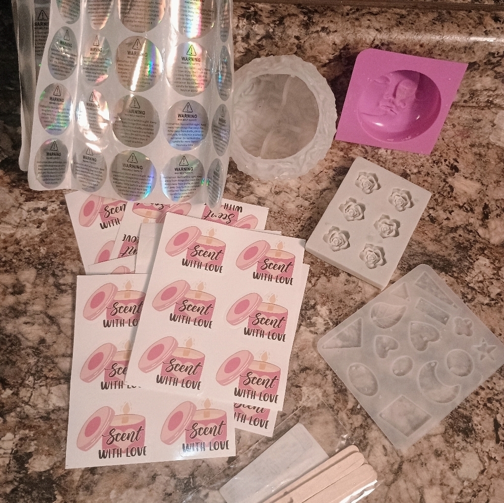 Candle Crafting Kit with Molds and Stickers Hobby Crafting - Picture 2 of 6